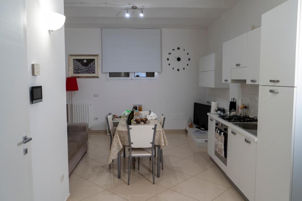La Casa Di Thomas In Centro Apartment Matera Exterior photo